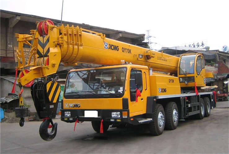 红安县吊车出租选择重点