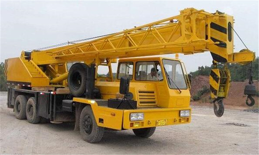 红安县25吨吊车用在哪些场景